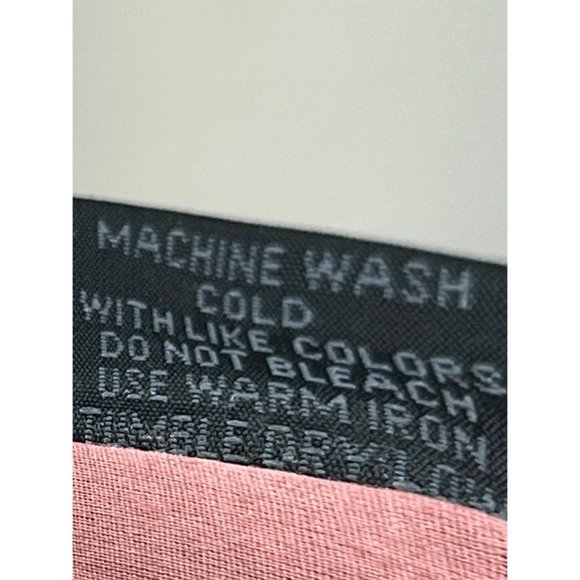 MBX Men's Casual Button Down Shirt Size Large Long Sleeve Collar Maroon Pink Flo - Picture 16 of 16